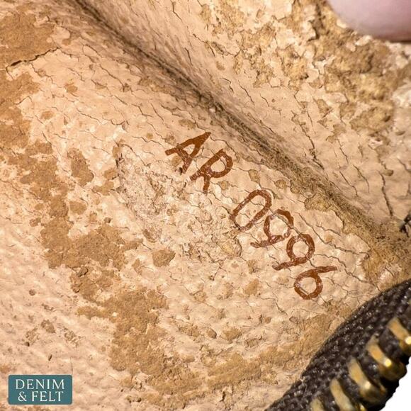 Louis Vuitton Pochette Accessoires Monogram Pouch France AR0996 Vintage 1996 - Picture 10 of 10